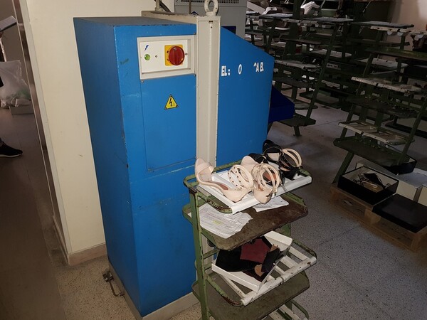 1#5557 Macchinari per la produzione di scarpe in vendita - foto 83