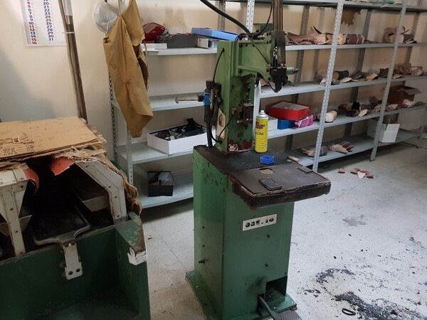 1#5557 Macchinari per la produzione di scarpe in vendita - foto 125