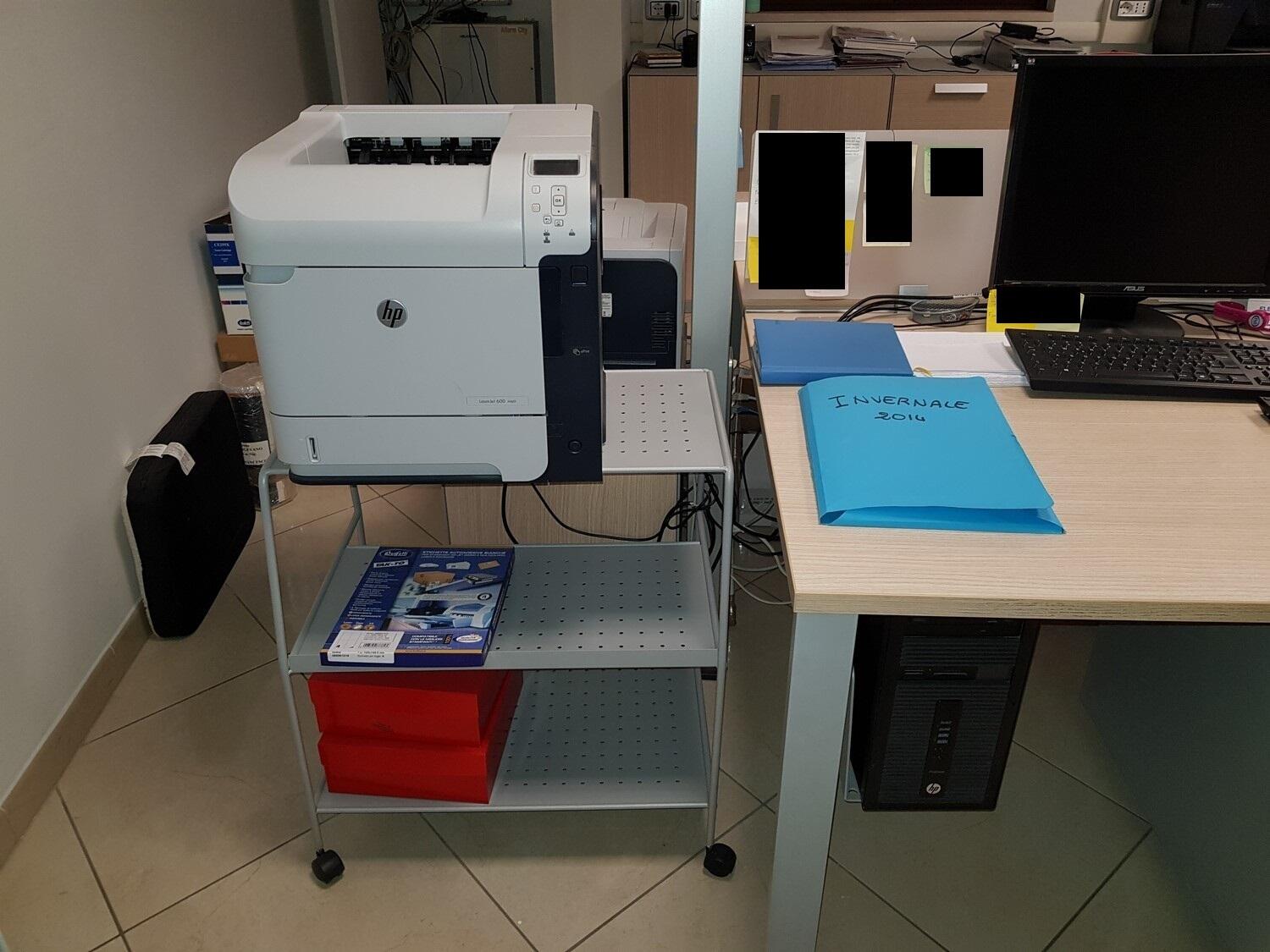 Lot Electronic office equipment