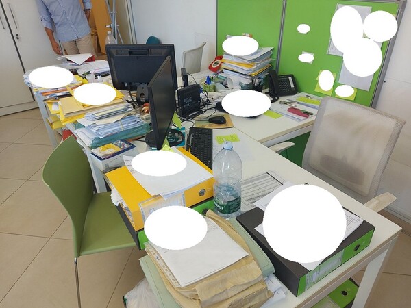 1#5558 Arredamento per ufficio in vendita - foto 4