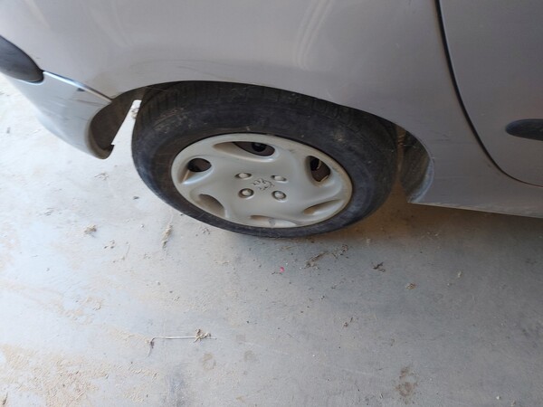 10#5559 Autovettura Peugeot 206 in vendita - foto 4