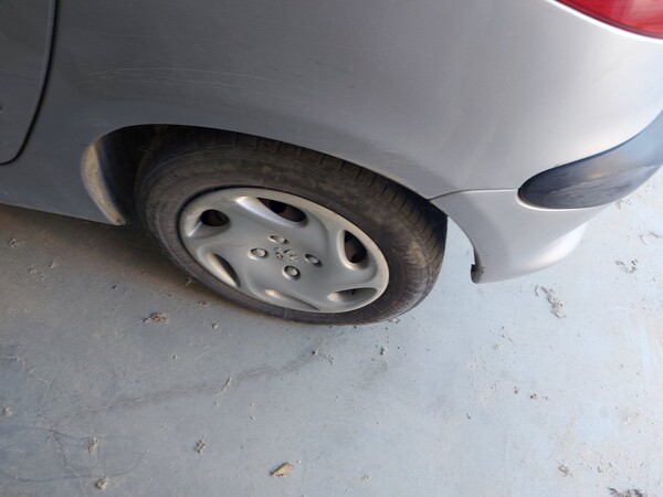 10#5559 Autovettura Peugeot 206 in vendita - foto 6