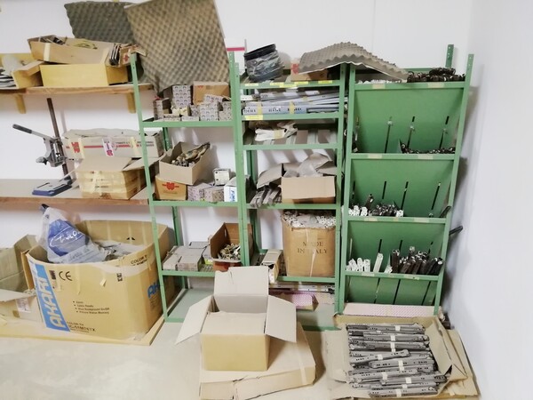 6#5559 Stock di attrezzature da lavoro in vendita - foto 49