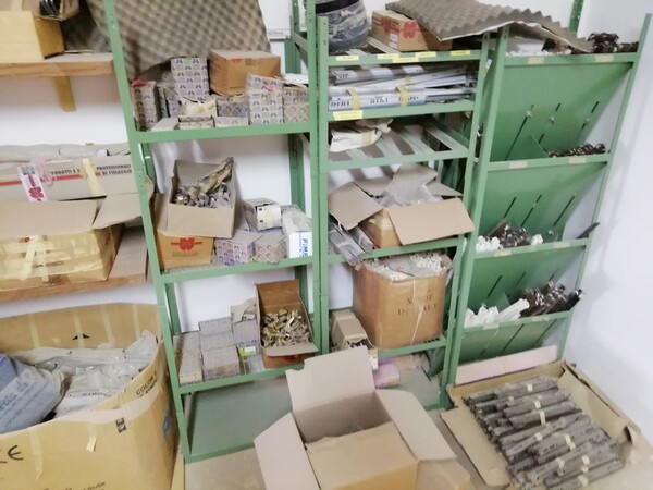 6#5559 Stock di attrezzature da lavoro in vendita - foto 52
