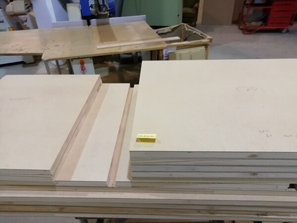 7#5559 Stock di tavole e pannelli in legno in vendita - foto 3