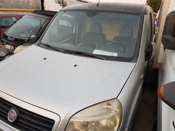 1#5560 Furgone Fiat Doblo' in vendita - foto 16
