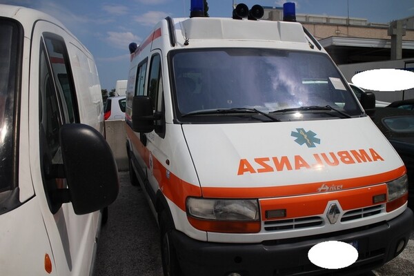 2#5560 Ambulanza Renalut Master in vendita - foto 10