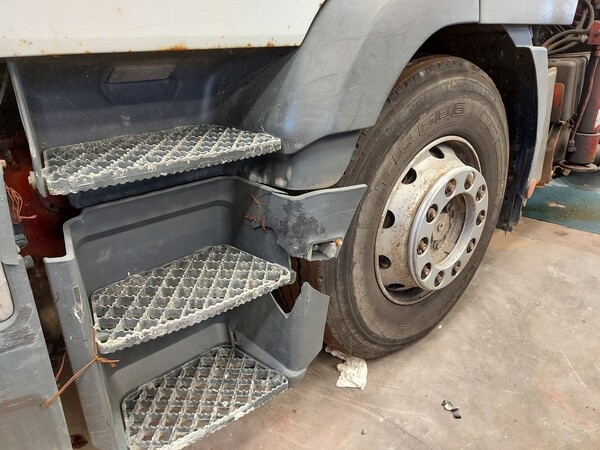 1#5562 Autocarro Iveco Magirus in vendita - foto 10