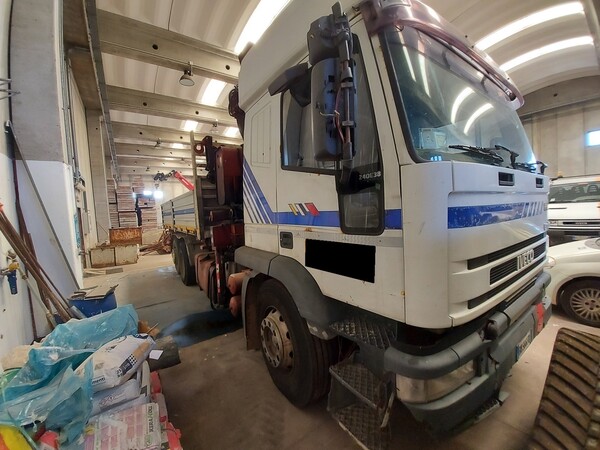 1#5562 Autocarro Iveco Magirus in vendita - foto 38