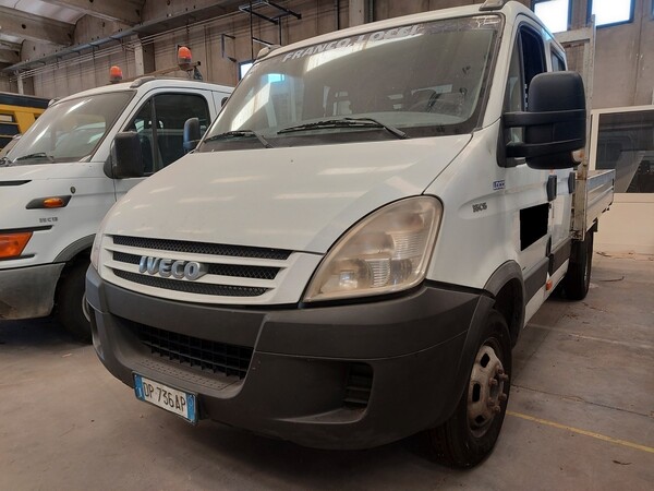 Autocarri in vendita