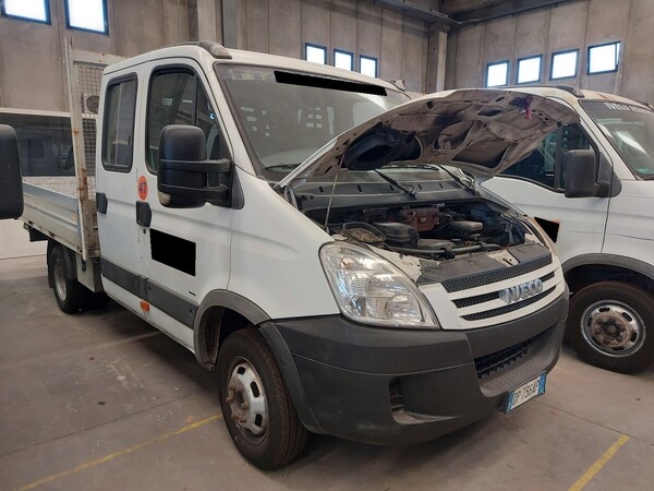 13#5562 Autocarro Iveco Daily in vendita - foto 20