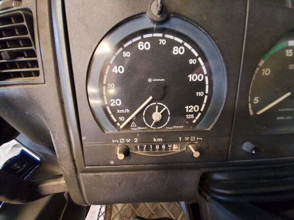 14#5562 Trattore stradale Iveco Magirus in vendita - foto 19