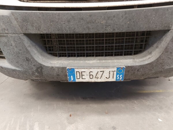 17#5562 Autocarro Iveco Daily in vendita - foto 2