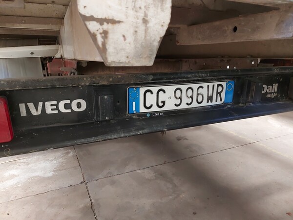 19#5562 Autocarro Iveco Daily in vendita - foto 11