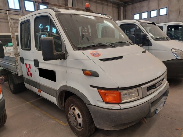 19#5562 Autocarro Iveco Daily in vendita - foto 15