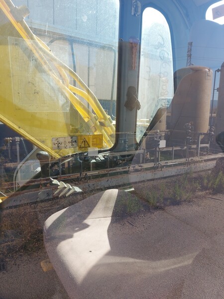 24#5562 Escavatore cingolato New Holland in vendita - foto 22