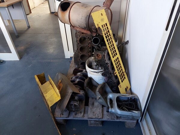 24#5562 Escavatore cingolato New Holland in vendita - foto 40