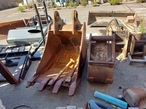 25#5562 Martellone per escavatore New Holland in vendita - foto 7