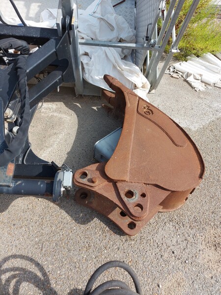 25#5562 Martellone per escavatore New Holland in vendita - foto 13
