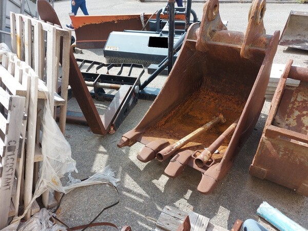 25#5562 Martellone per escavatore New Holland in vendita - foto 19