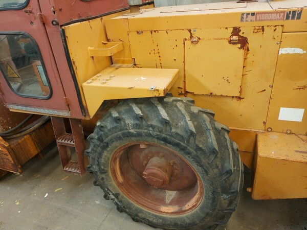 26#5562 Rullo Case Vibromax in vendita - foto 12