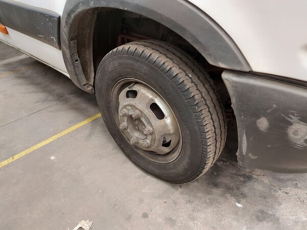 3#5562 Autocarro Iveco Daily in vendita - foto 4