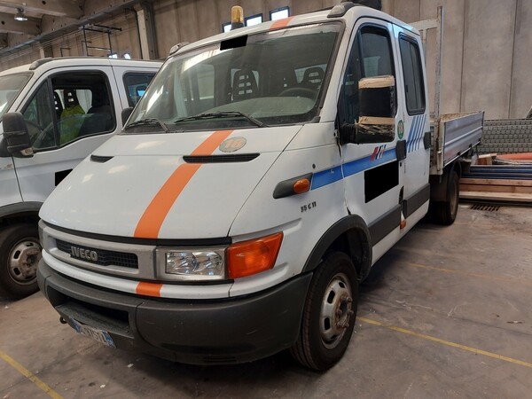 3#5562 Autocarro Iveco Daily in vendita - foto 8