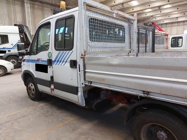 3#5562 Autocarro Iveco Daily in vendita - foto 13