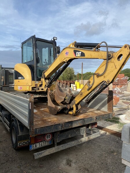 44#5562 Miniescavatore cingolato Caterpillar in vendita - foto 3