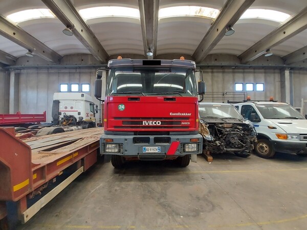 Autocarri in vendita