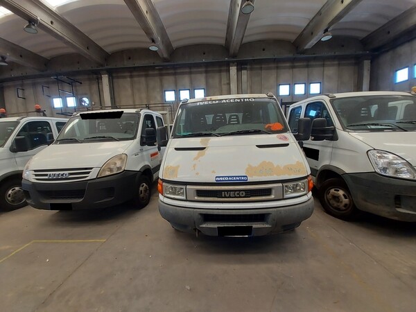 7#5562 Autocarro Iveco in vendita - foto 1