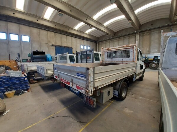 7#5562 Autocarro Iveco in vendita - foto 4