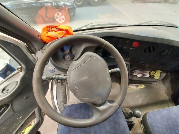 7#5562 Autocarro Iveco in vendita - foto 13