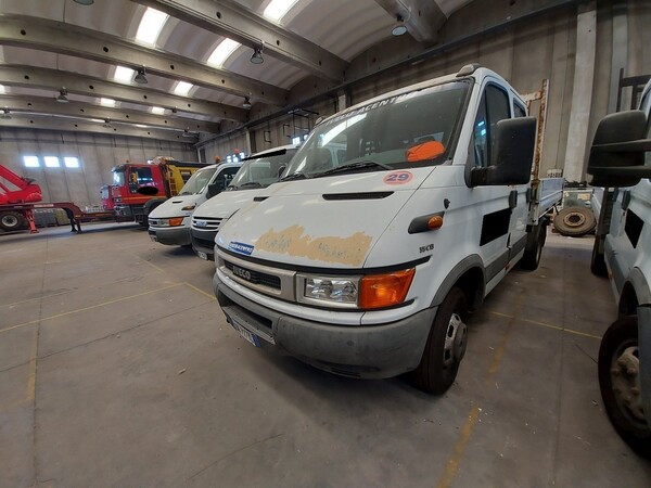 7#5562 Autocarro Iveco in vendita - foto 20