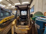 Immagine 21 - Mini pala cingolata New Holland C185 - Lotto 8 (Asta 5562)