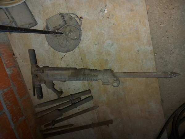 1#5566 Attrezzature e materiali da cantiere in vendita - foto 19