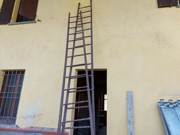 1#5566 Attrezzature e materiali da cantiere in vendita - foto 51