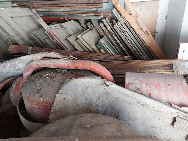 1#5566 Attrezzature e materiali da cantiere in vendita - foto 83