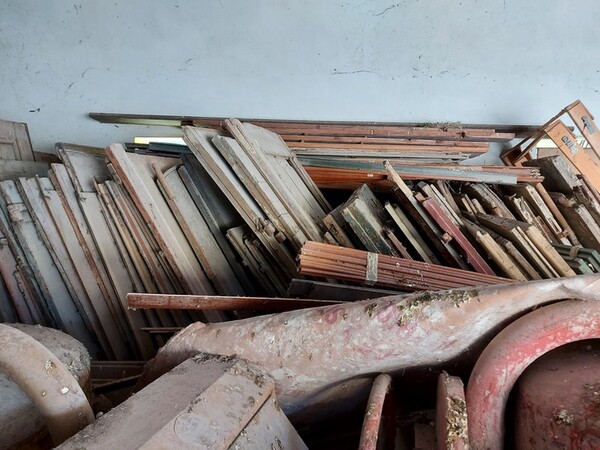1#5566 Attrezzature e materiali da cantiere in vendita - foto 86