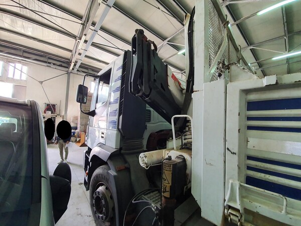 1#5569 Autocarro Iveco in vendita - foto 3
