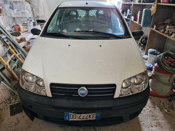 4#5570 Autocarro Fiat Punto in vendita - foto 3