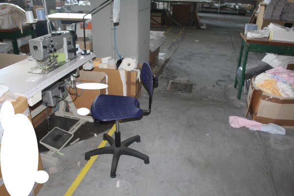 29#5571 Scaffalature e tavoli da lavoro in vendita - foto 28
