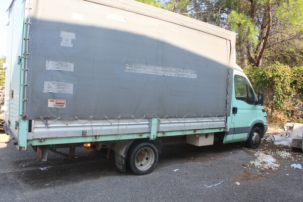 38#5571 Furgone Iveco in vendita - foto 1
