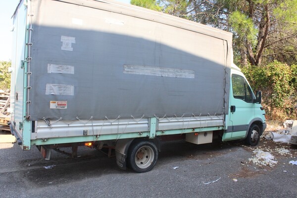 38#5571 Furgone Iveco in vendita - foto 2
