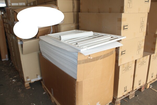 40#5571 Prodotti finiti e semilavorati per la prima infanzia in vendita - foto 1