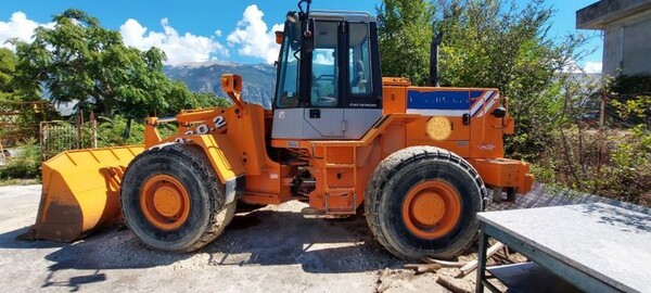 1#5575 Pala caricatrice Fiat Hitachi FA 130.2 in vendita - foto 1