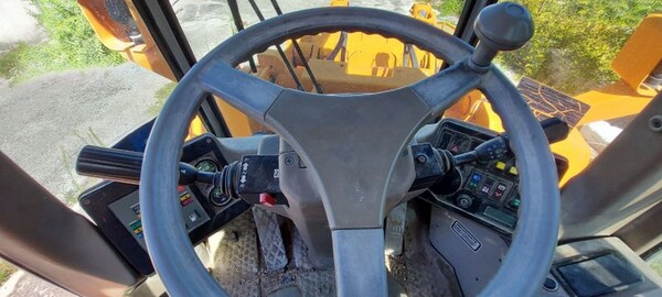 1#5575 Pala caricatrice Fiat Hitachi FA 130.2 in vendita - foto 19