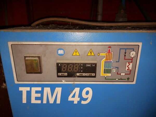 4#5576 Compressore Ingersoll e essicatore Tem in vendita - foto 4