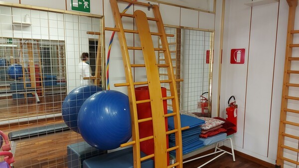 7#5577 Arredi ufficio e attrezzi per ginnastica in vendita - foto 45