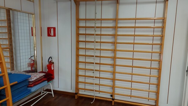 7#5577 Arredi ufficio e attrezzi per ginnastica in vendita - foto 46